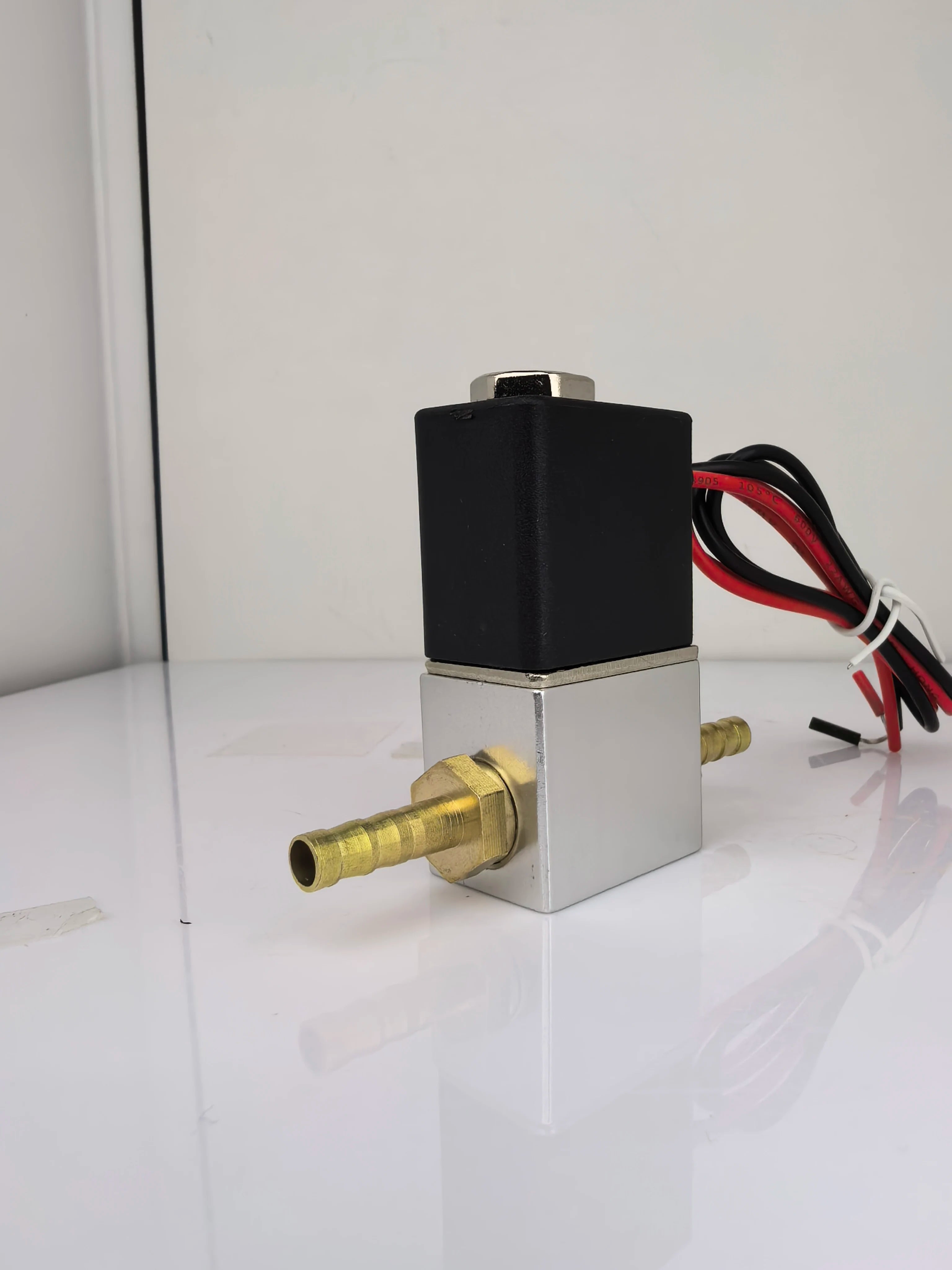 DC12V 24V AC110V 220V Normally Closed 1/4" Silent Oil Free Bidirectional NormallyClosed Pneumatic Solenoid Valve